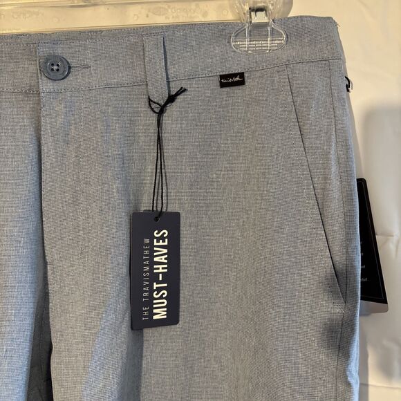 Travis Mathew NWT Men’s 33 Beck Shorts Blue Performance Golf Lightweight Stretch - Picture 2 of 9